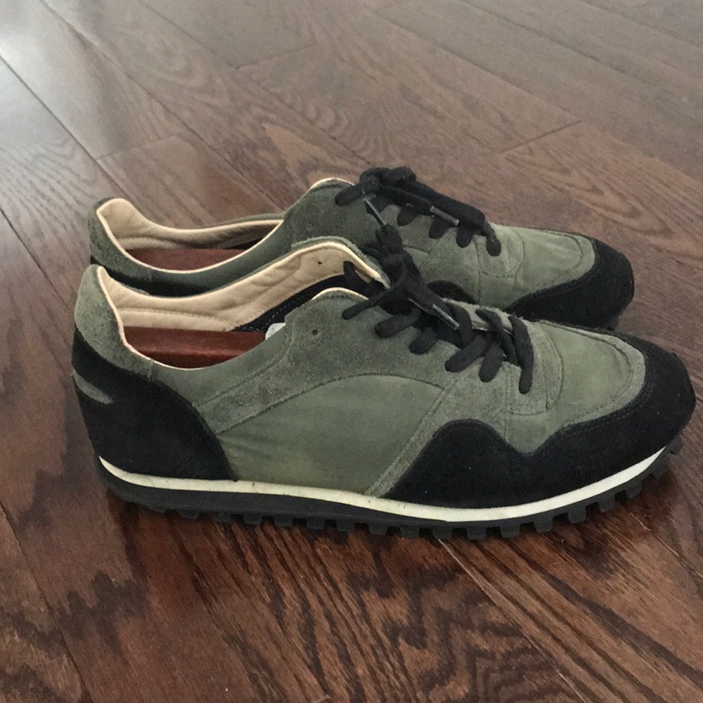 Men’s spalwart green suede sneakers size 43 EU